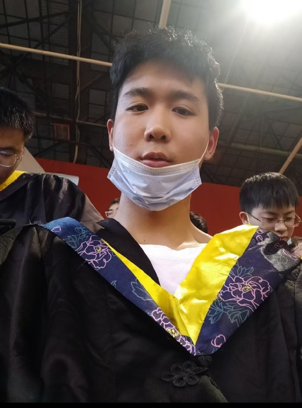 落落大方的第一张照片--兰州相亲服务中心