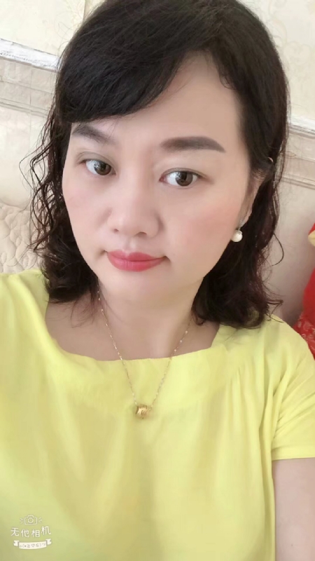 微笑的第一张照片--兰州相亲服务中心