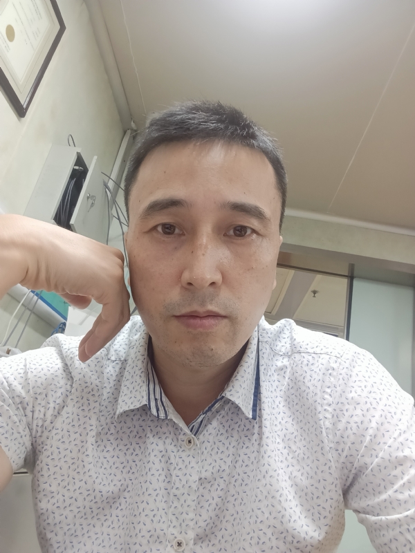 笑看一切的第三张照片--兰州相亲服务中心