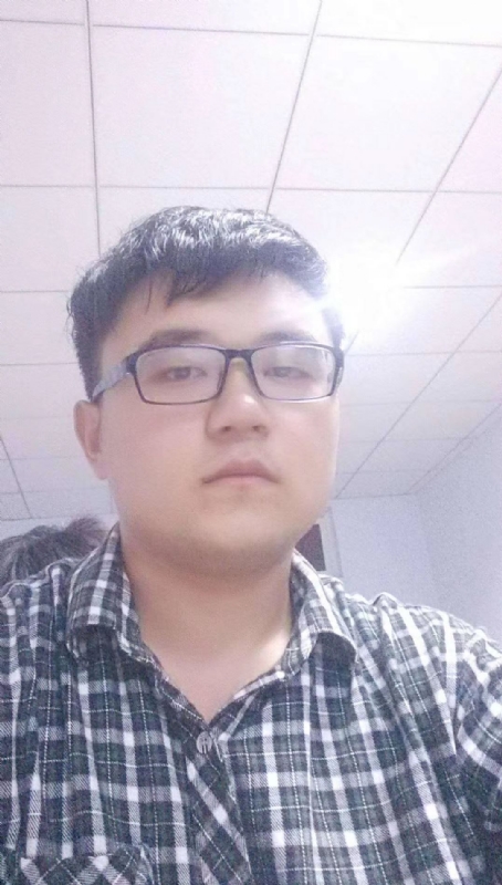 颜色不一样的黄的第一张照片--兰州相亲服务中心